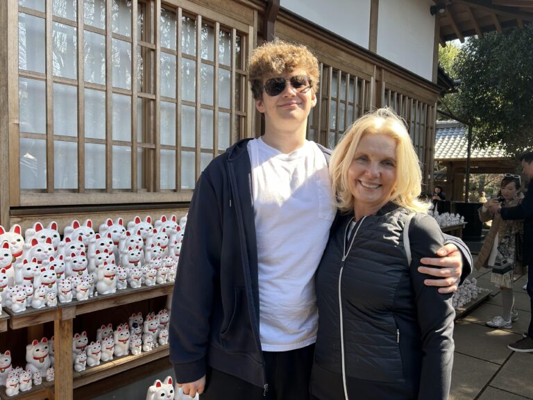 Gotokuji Temple with Lucky Cat